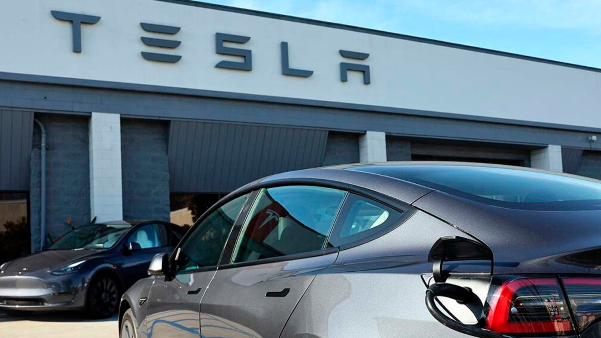 Ventas de Tesla caen 13% en segundo trimestre de 2025