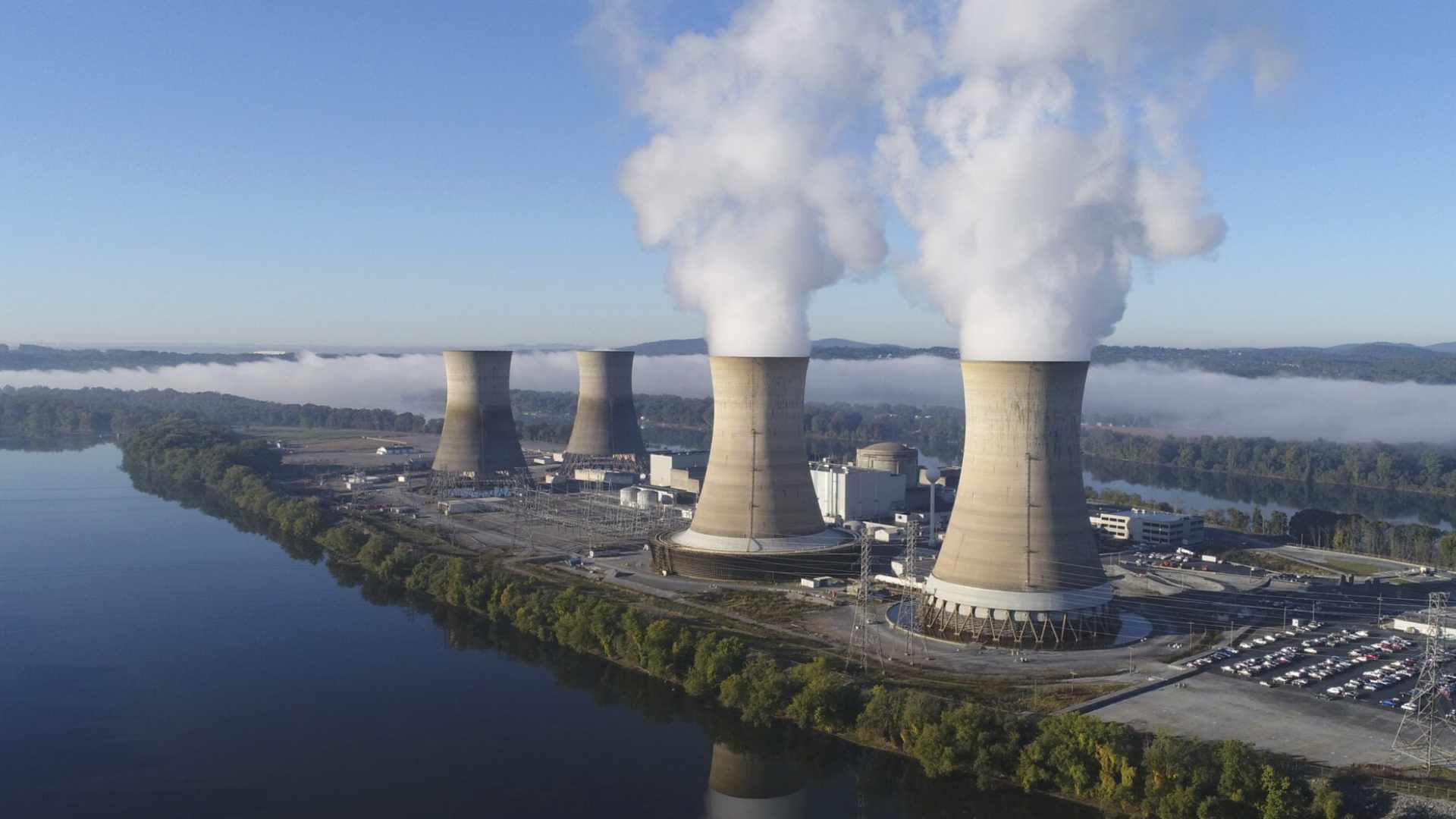 Trump impulsa renacimiento de la energía nuclear